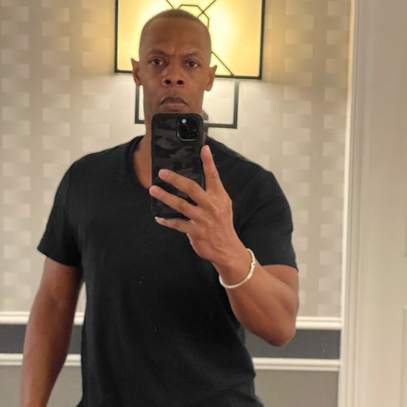 Meet your Posher, Tyrone - Picture 1 of 1